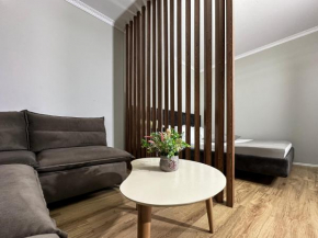 Home Select Tirana 3